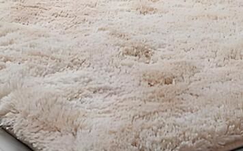 在使用地毯的時(shí)候，應(yīng)注意什么呢？